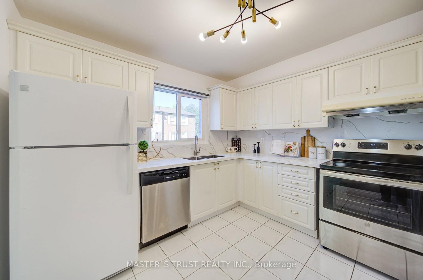 15 Brimwood Boulevard • #61 • Toronto, ON photo 6