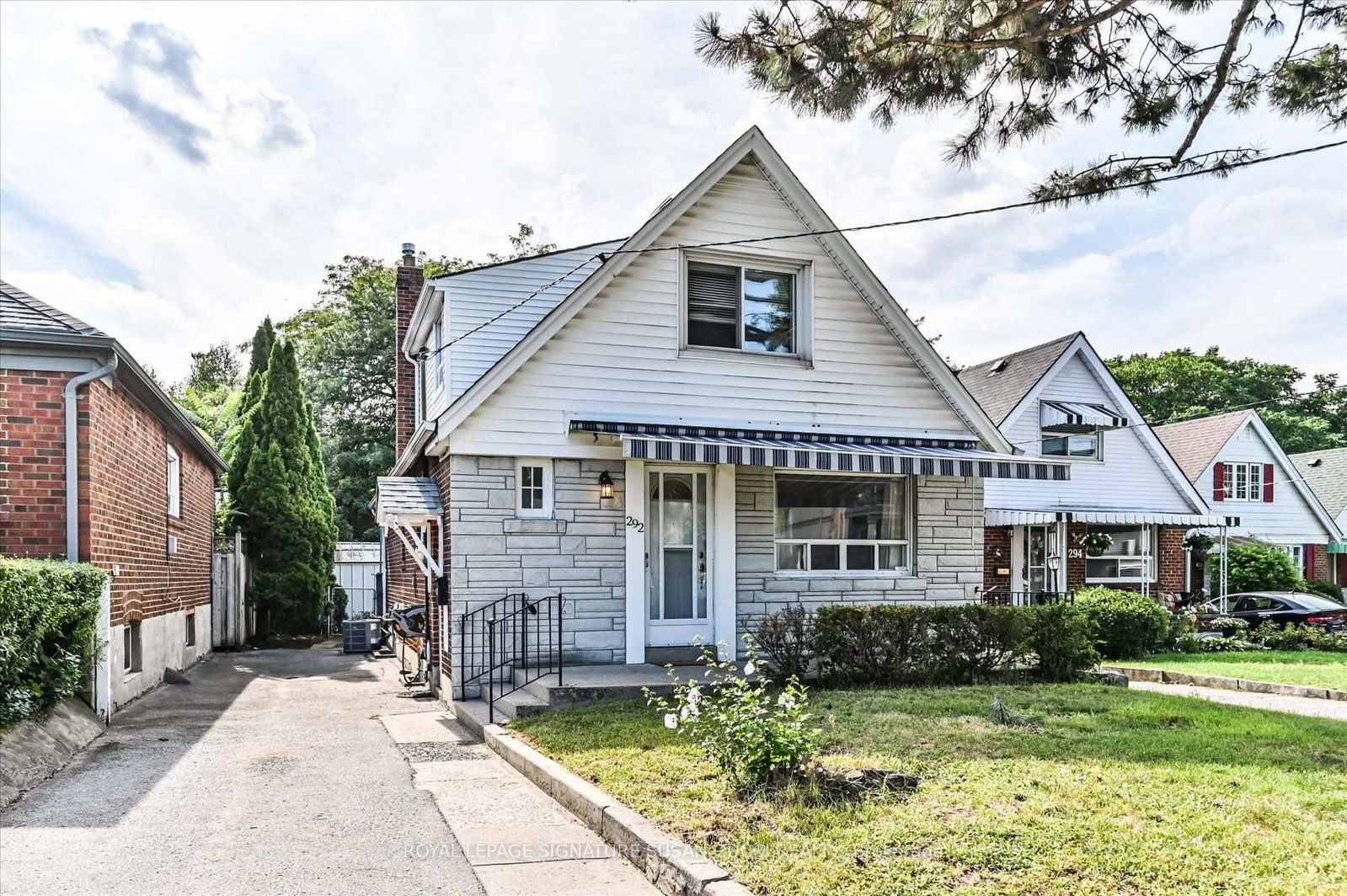 292 Glebemount Avenue • Toronto, ON photo 2
