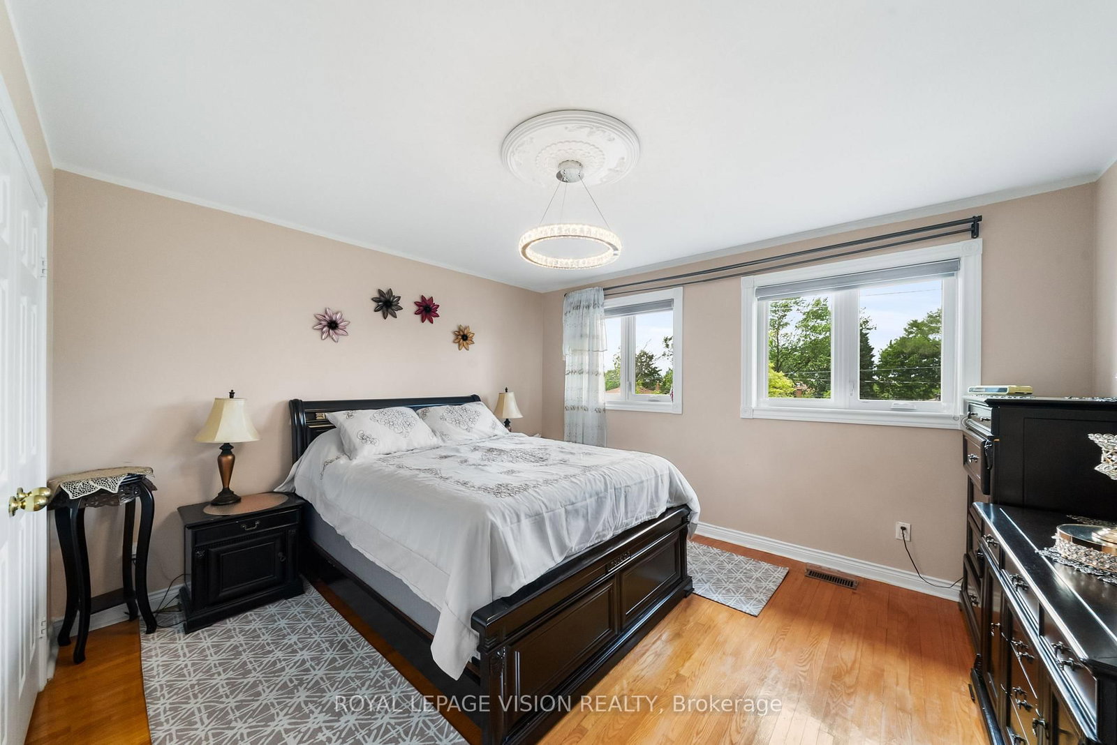 5 Anson Avenue • Toronto, ON photo 33