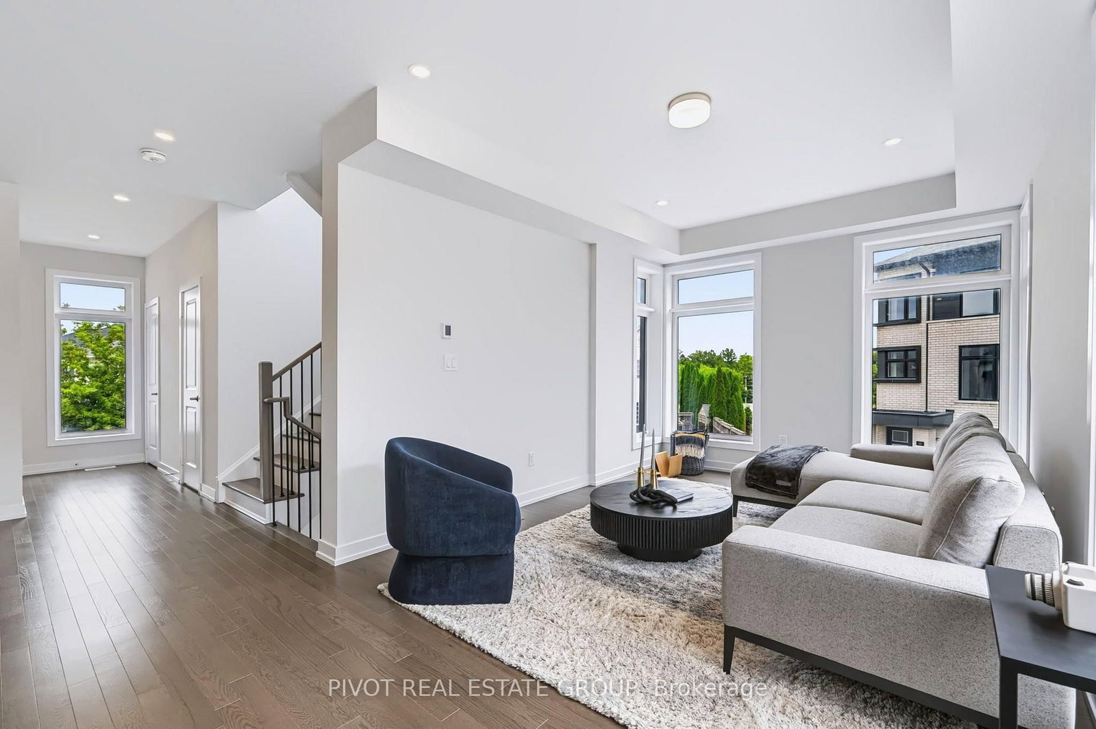 25 Observatory Way • Whitby, ON photo 14