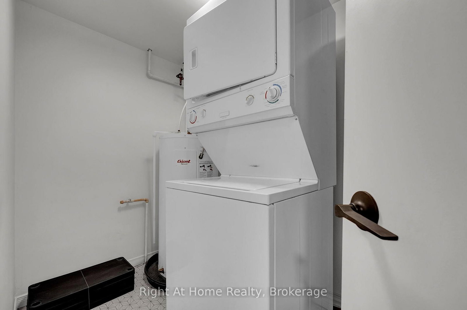 36 Petra Way • #2 • Whitby, ON photo 25