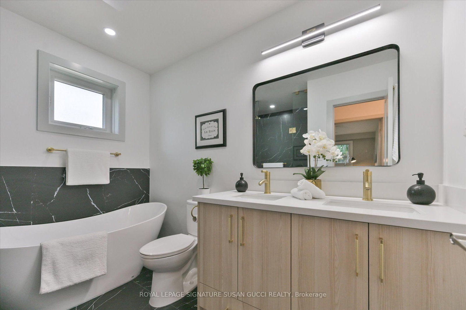 16 Squires Avenue • Toronto, ON photo 25