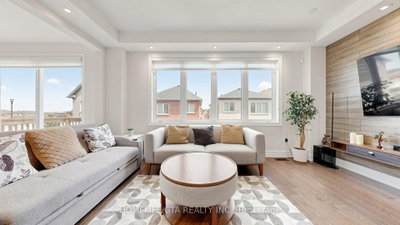 1067 Purus Path • Pickering, ON photo 5