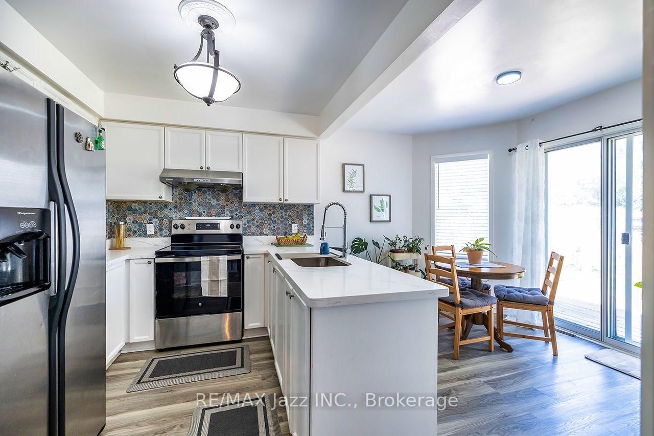 23 Meredith Court • Clarington, ON photo 14