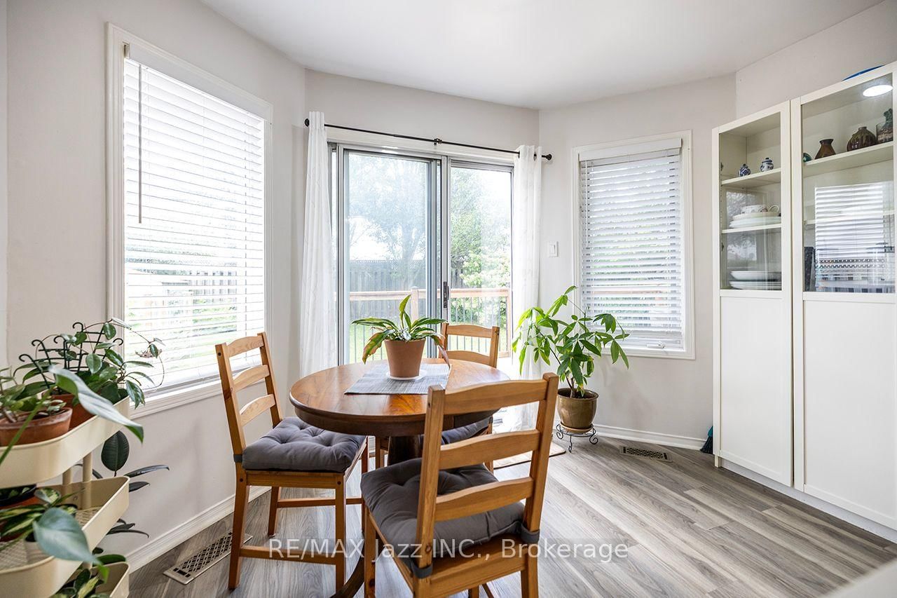 23 Meredith Court • Clarington, ON photo 15