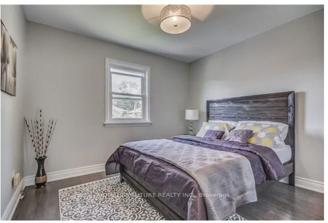 334 Wilson Road S • Oshawa, ON photo 10