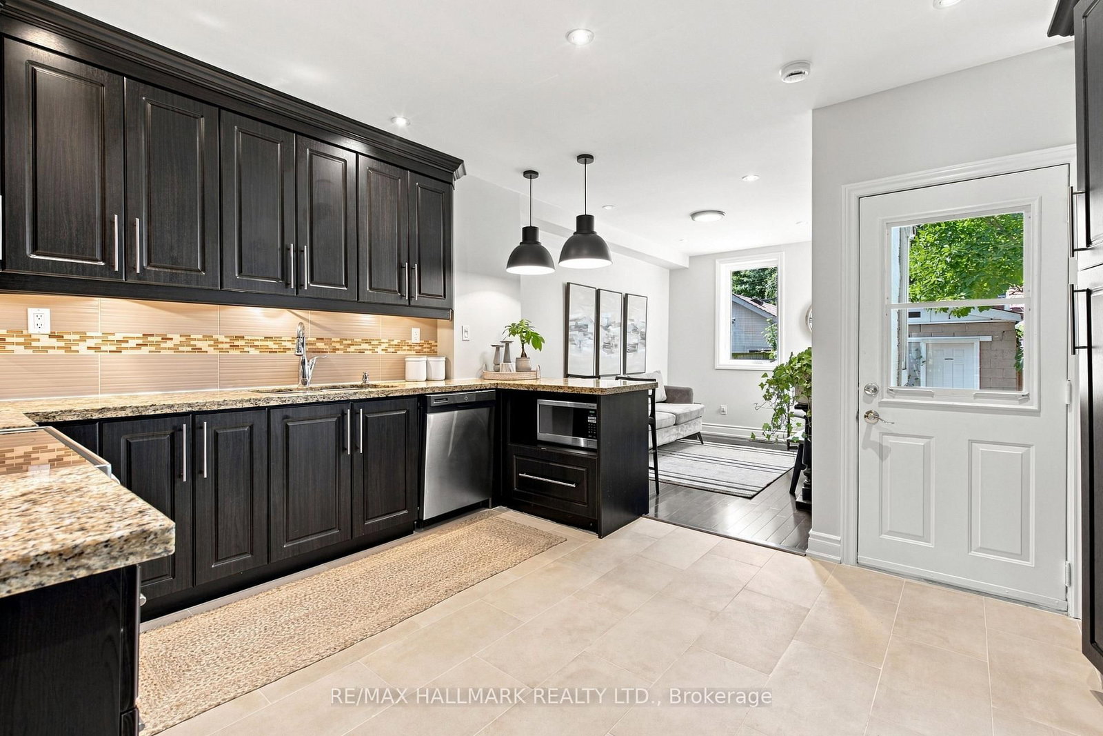 76 Pape Avenue • Toronto, ON photo 13