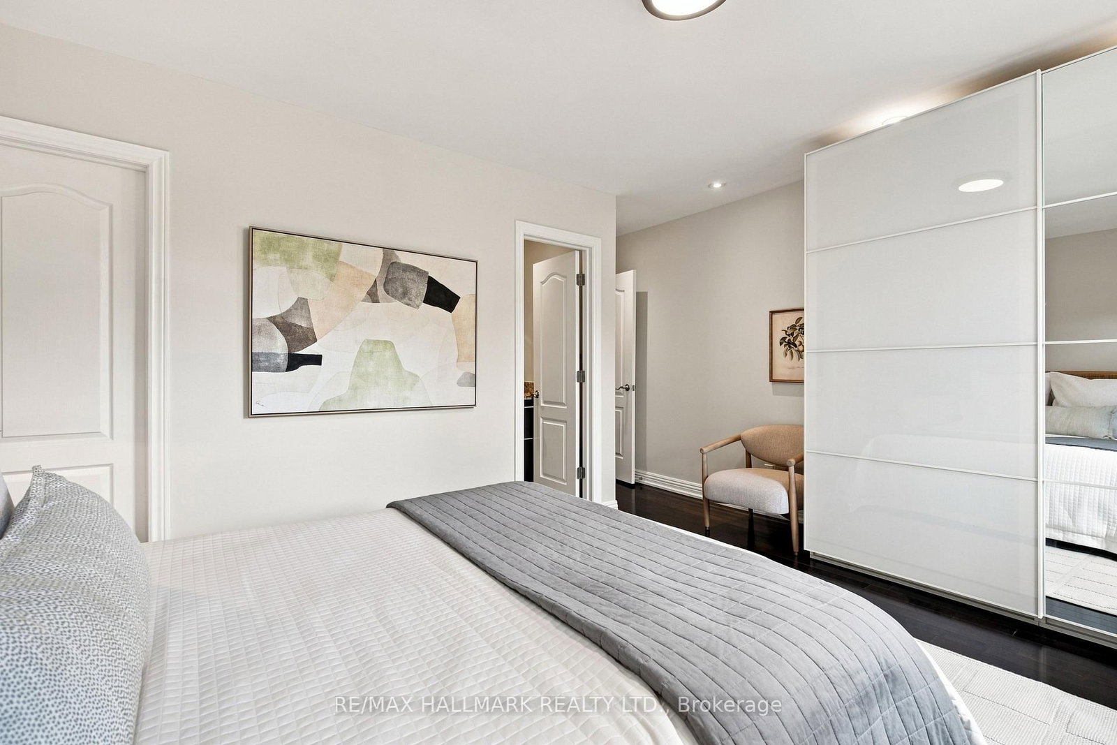 76 Pape Avenue • Toronto, ON photo 24