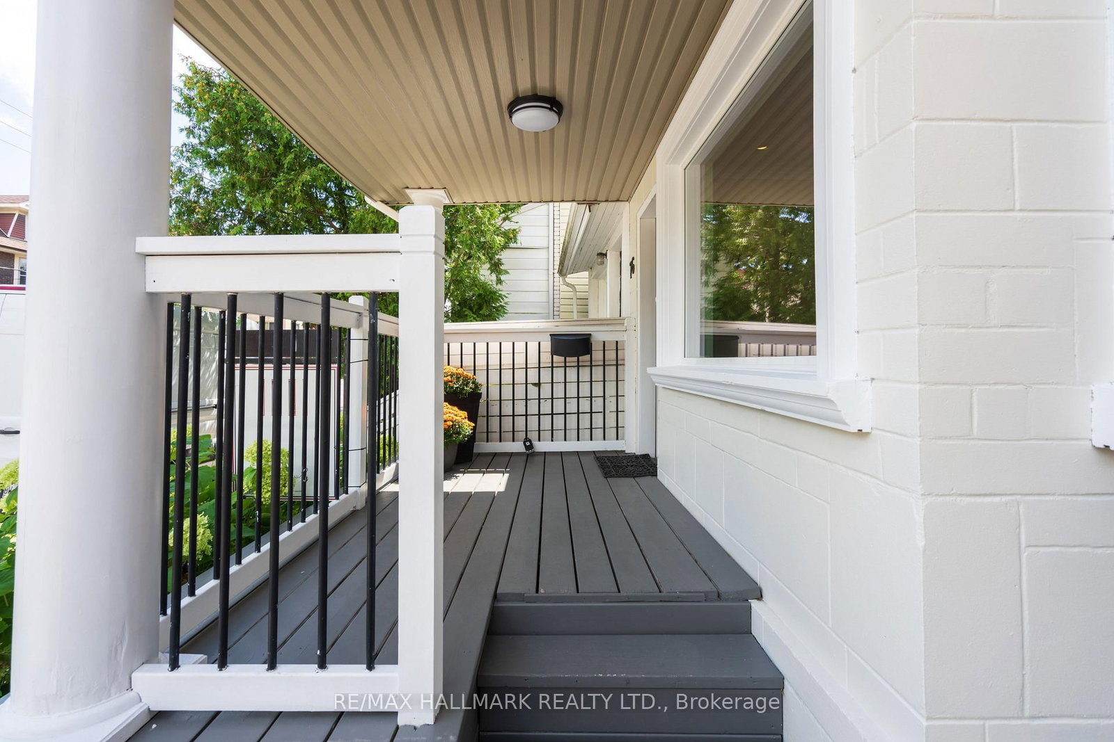 76 Pape Avenue • Toronto, ON photo 4
