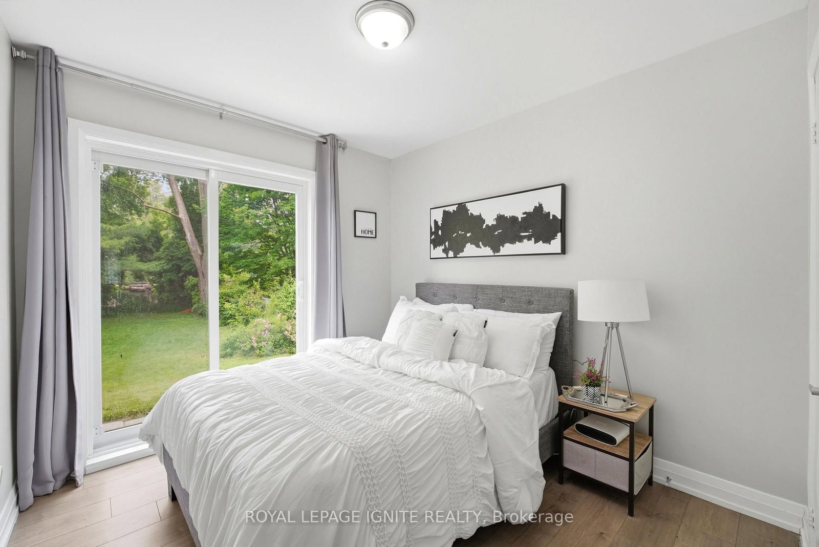 89 Darlingside Drive • Toronto, ON photo 16