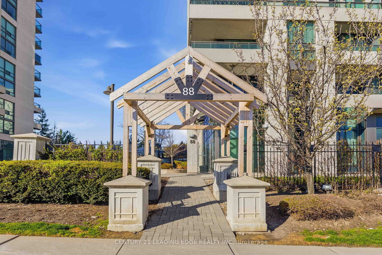 88 Grangeway Avenue • #1109 • Toronto, ON photo 2