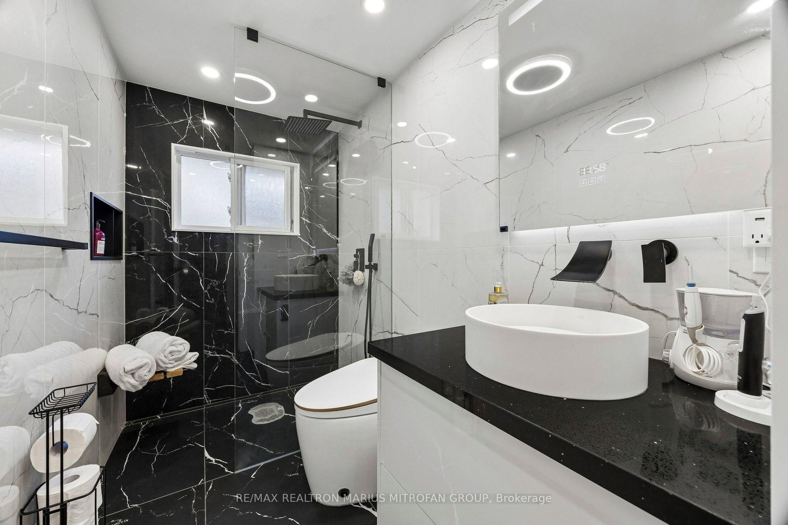 21 Toynbee Trail • Toronto, ON photo 23