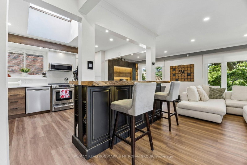 21 Toynbee Trail