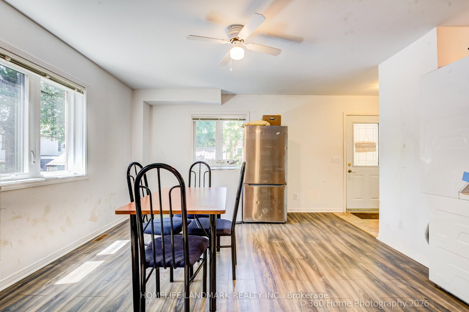 736 Kingston Road • #3 • Toronto, ON photo 2
