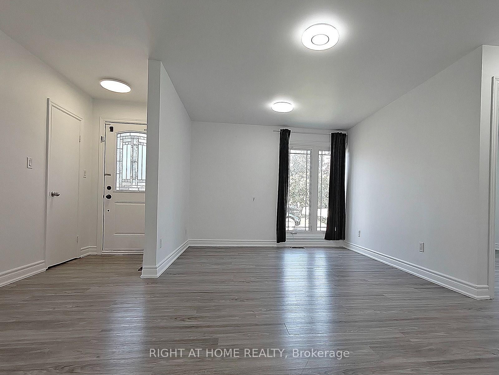 Main Floor - 45 Prince Street, Clarington 5