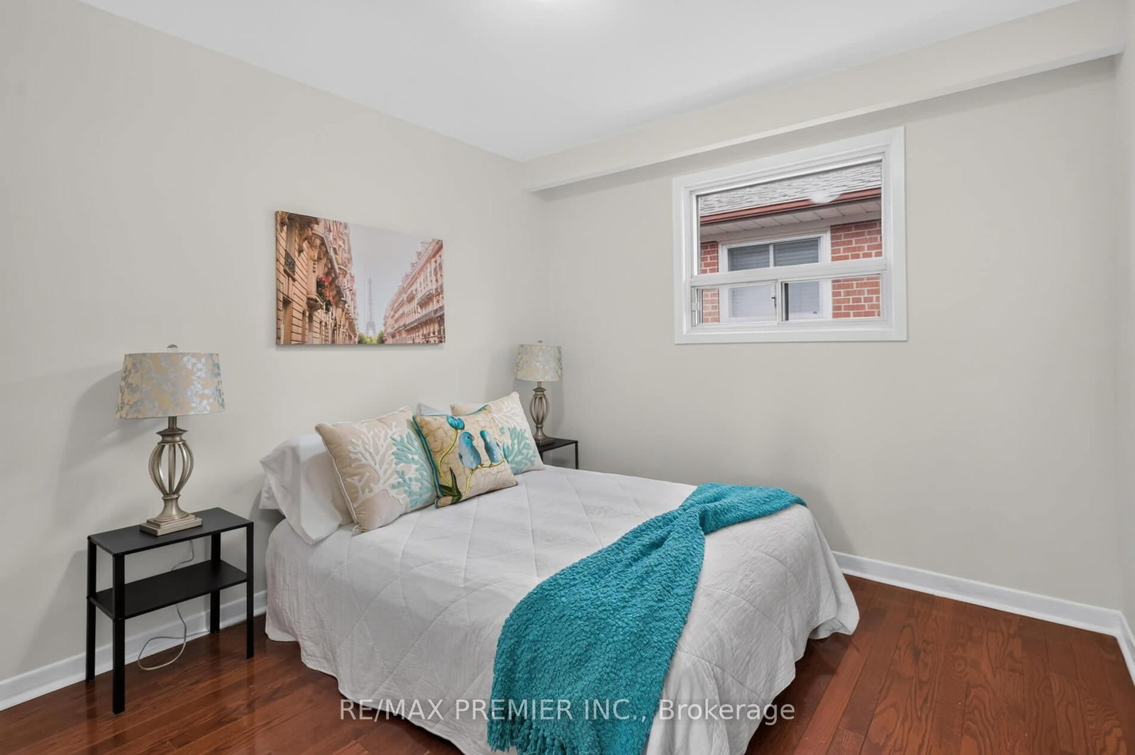 31 CORINTHIAN Boulevard • Toronto, ON photo 16