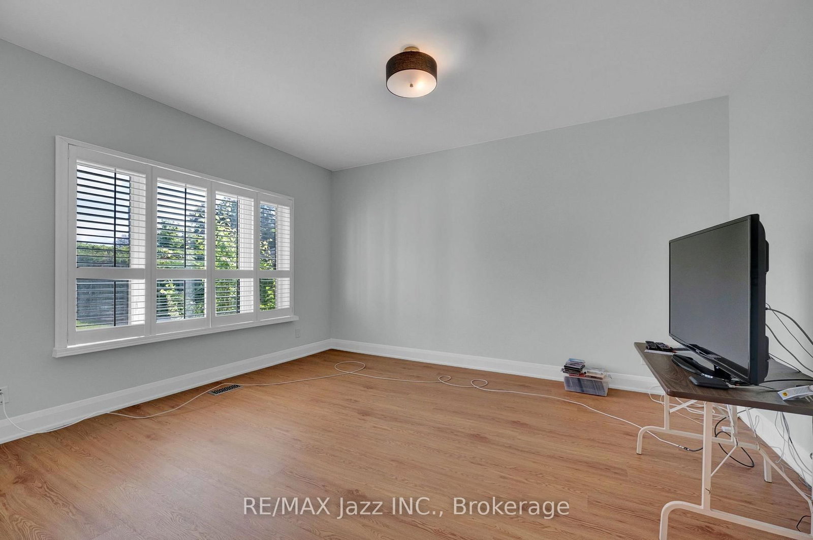 109 Elizabeth Street • Oshawa, ON photo 14