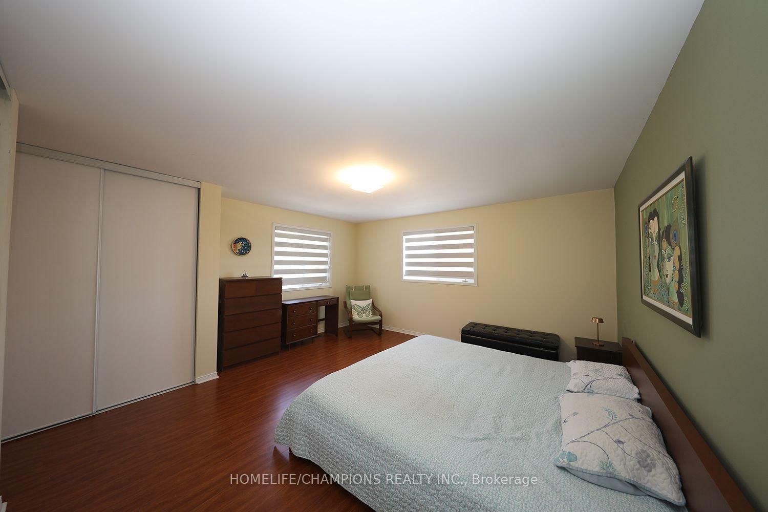 16 Echo Glen Road • Toronto, ON photo 17