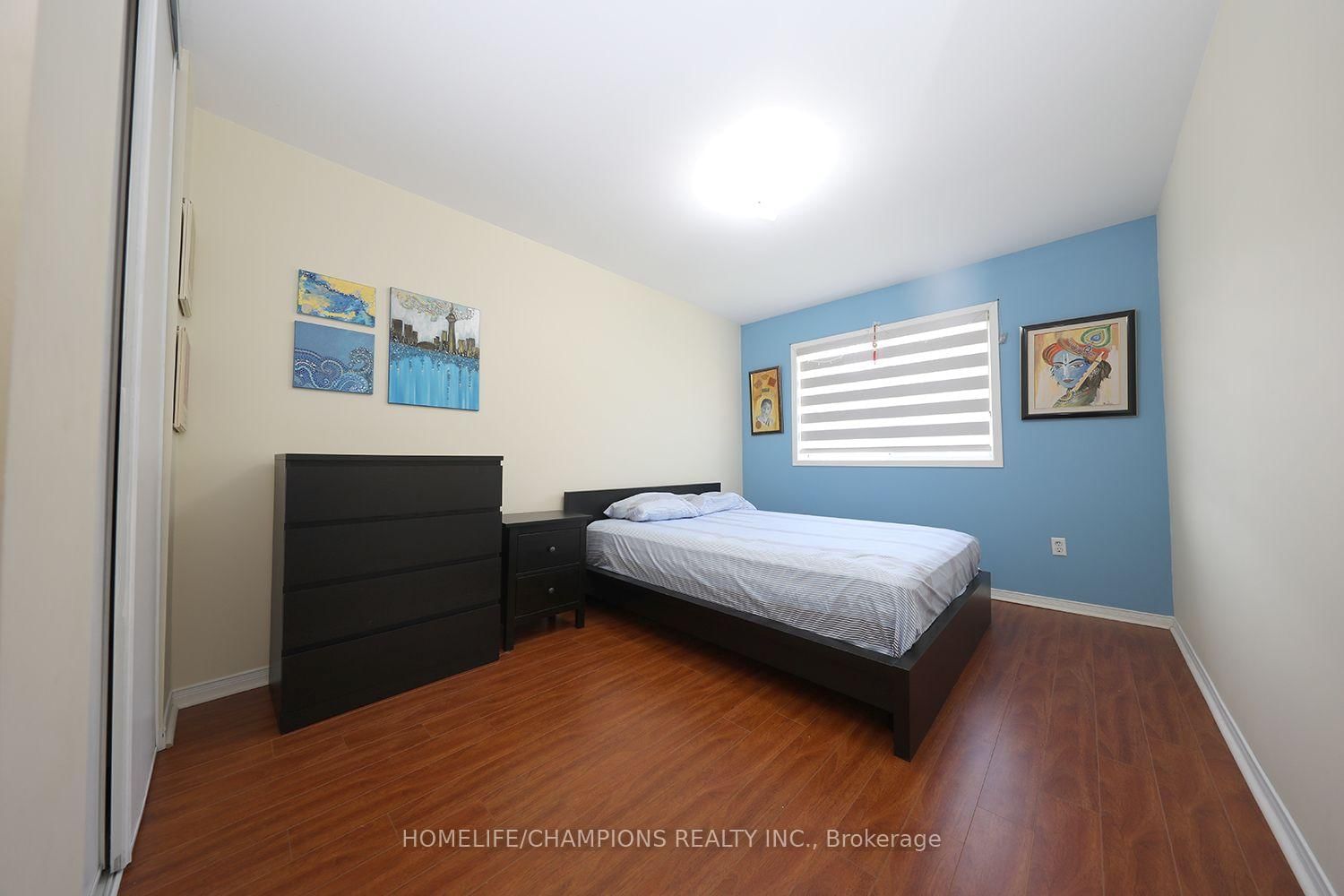 16 Echo Glen Road • Toronto, ON photo 23