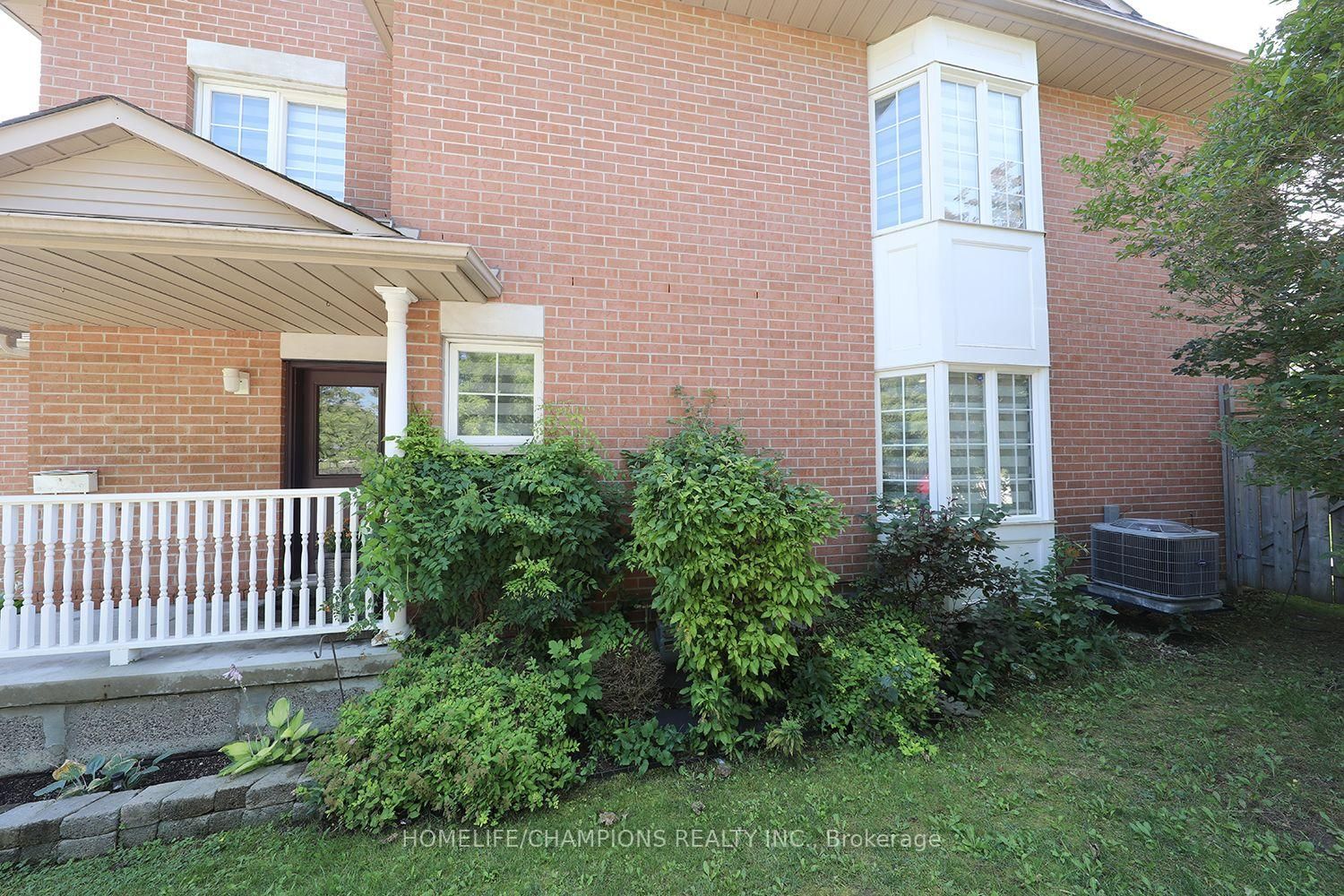 16 Echo Glen Road • Toronto, ON photo 28
