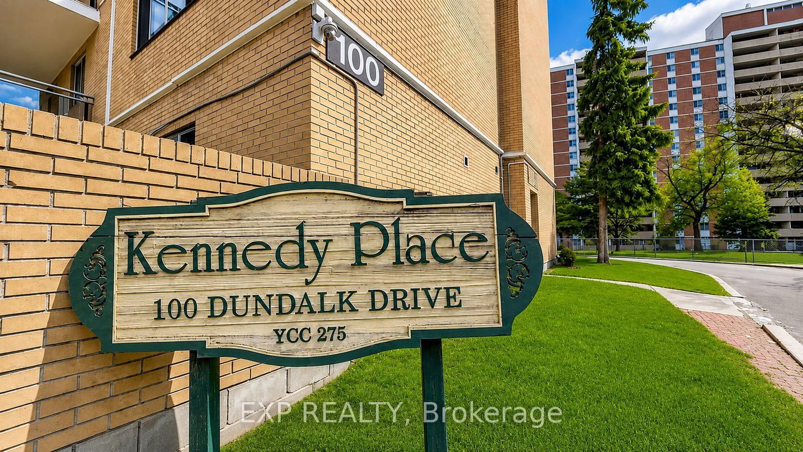 100 Dundalk Drive • #507 • Toronto, ON photo 4