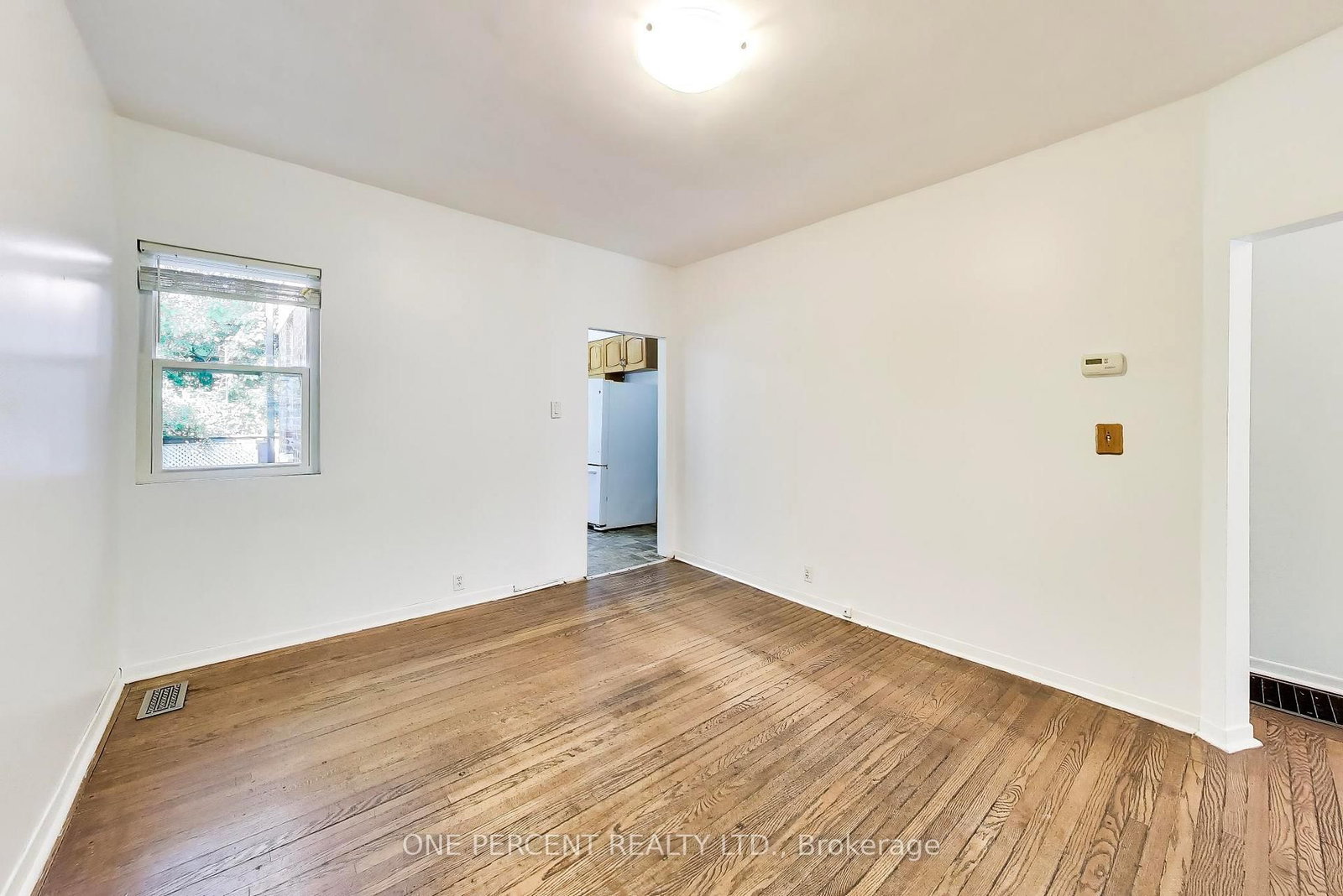 150 Beech Avenue • Toronto, ON photo 9