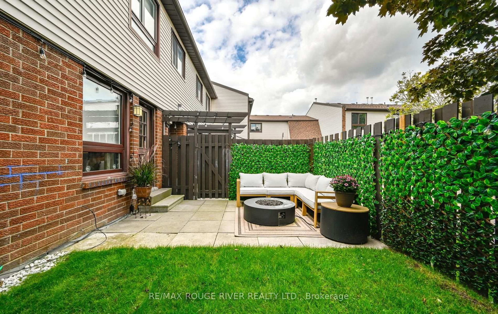 960 Glen Street • #72 • Oshawa, ON photo 28