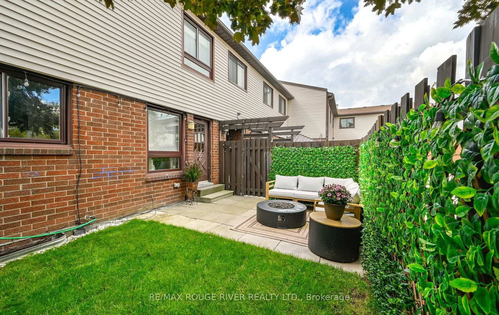 960 Glen Street • #72 • Oshawa, ON photo 30