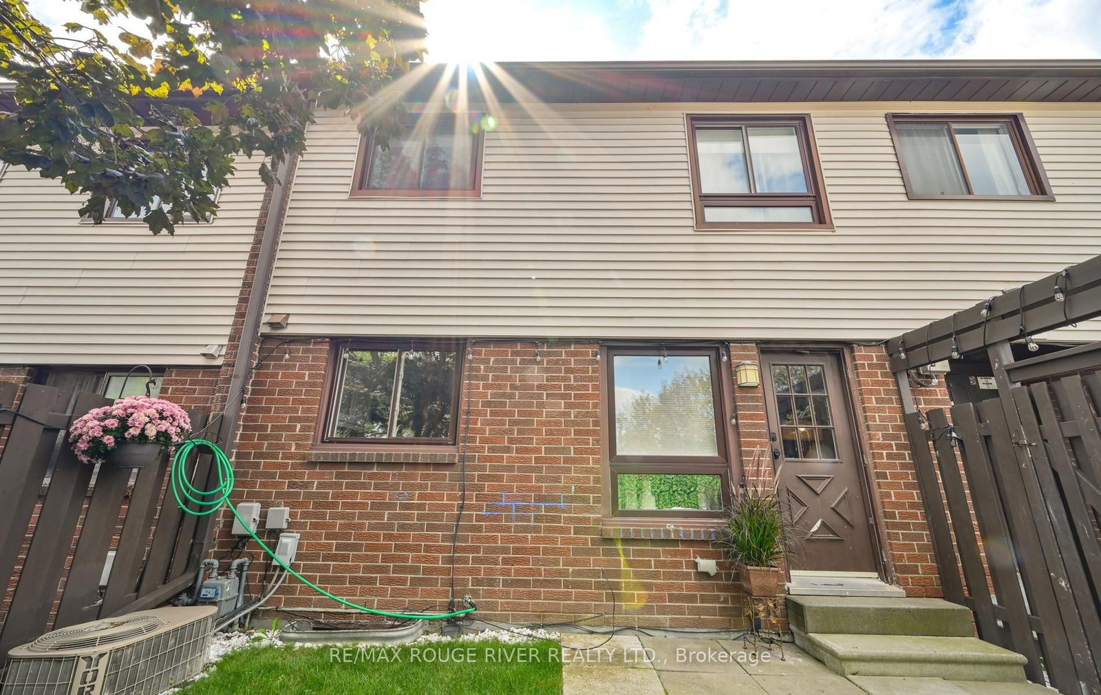 960 Glen Street • #72 • Oshawa, ON photo 40