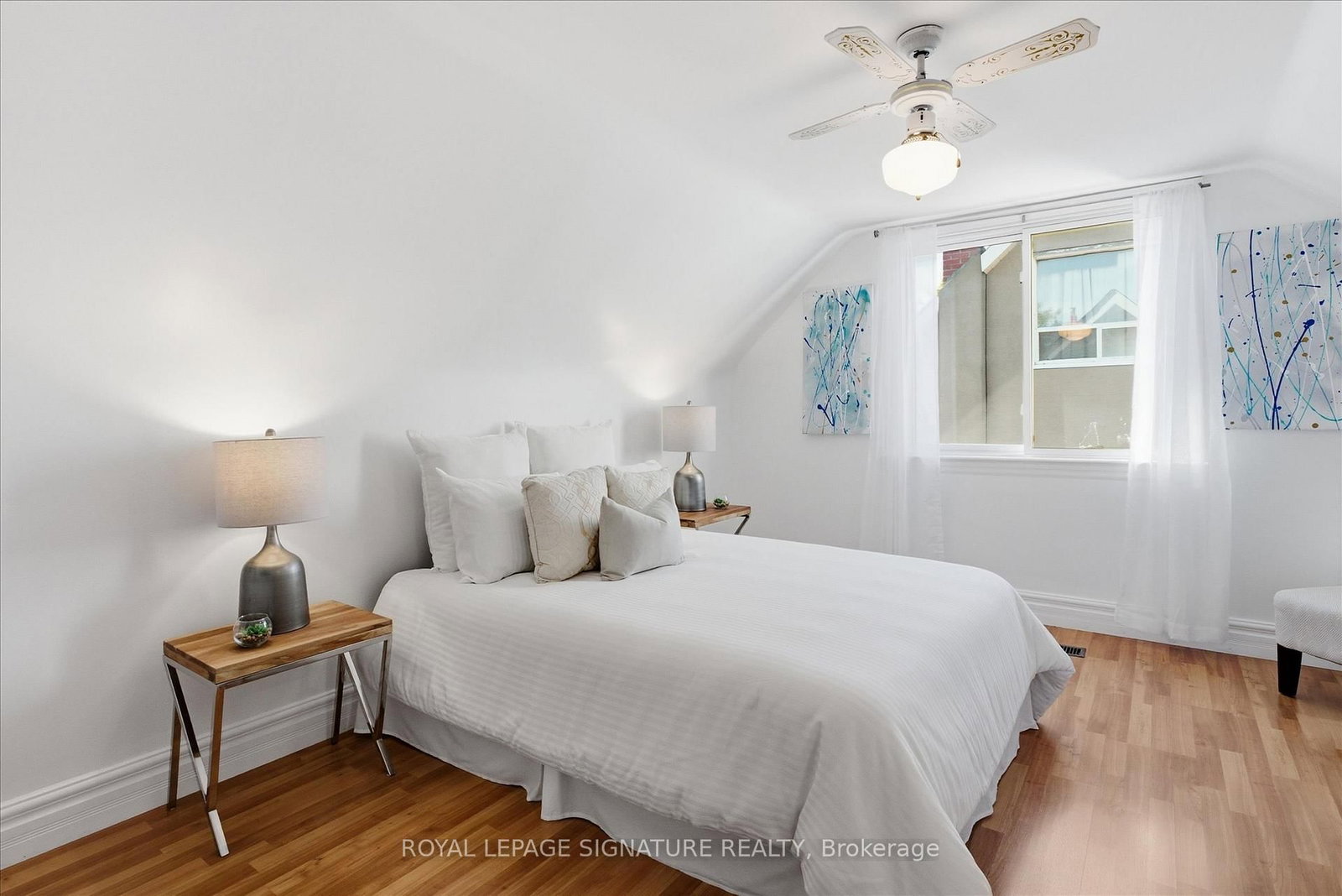 56 Bellamy Road S • Toronto, ON photo 13