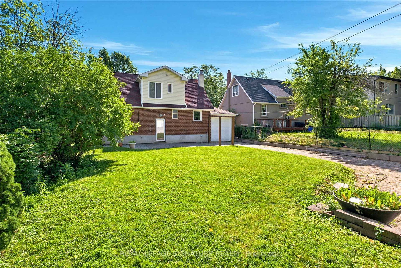 56 Bellamy Road S • Toronto, ON photo 26