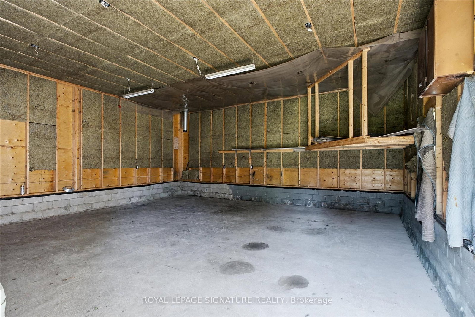 56 Bellamy Road S • Toronto, ON photo 28