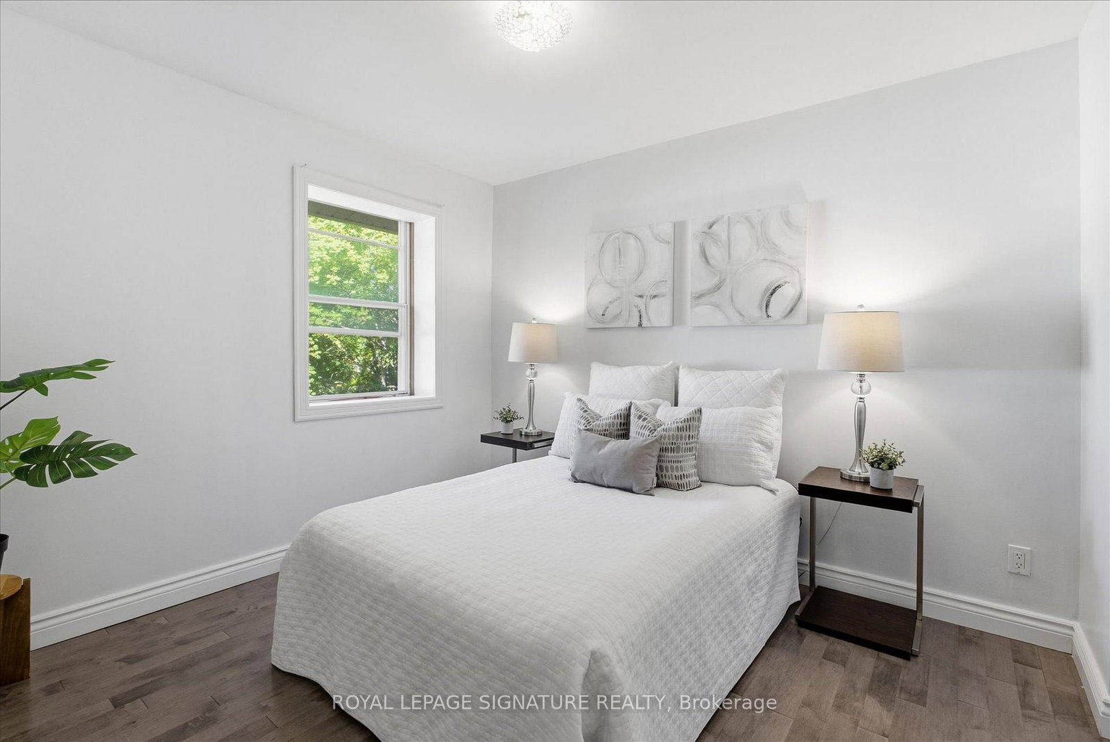 56 Bellamy Road S • Toronto, ON photo 9