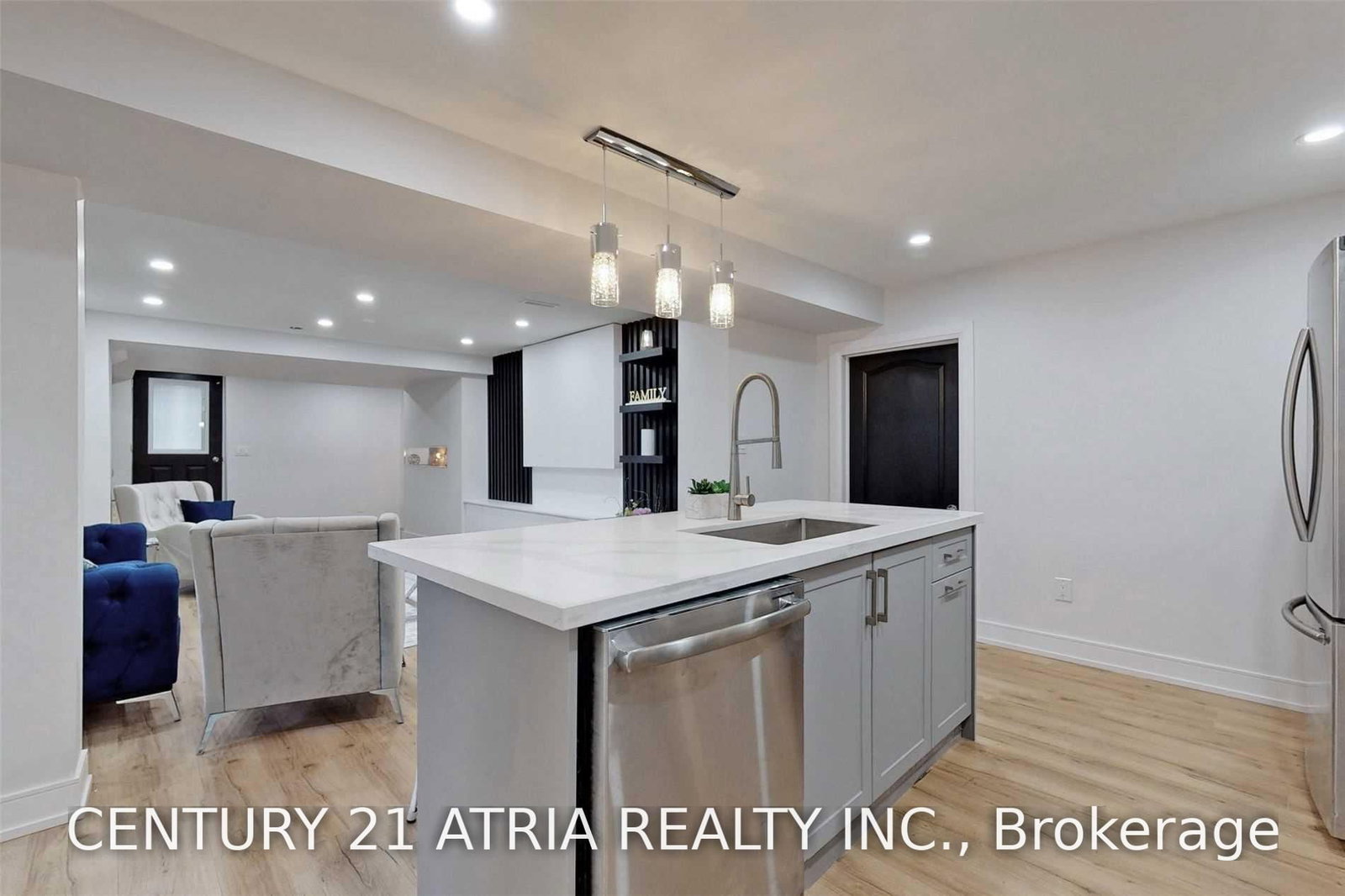 75 Medland Avenue • Whitby, ON photo 33