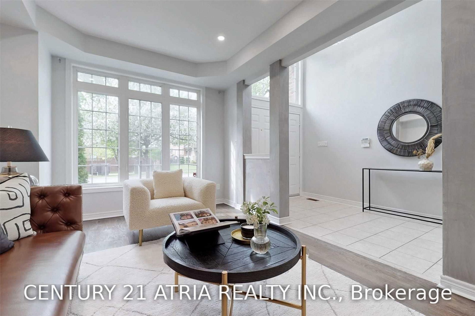 75 Medland Avenue • Whitby, ON photo 5