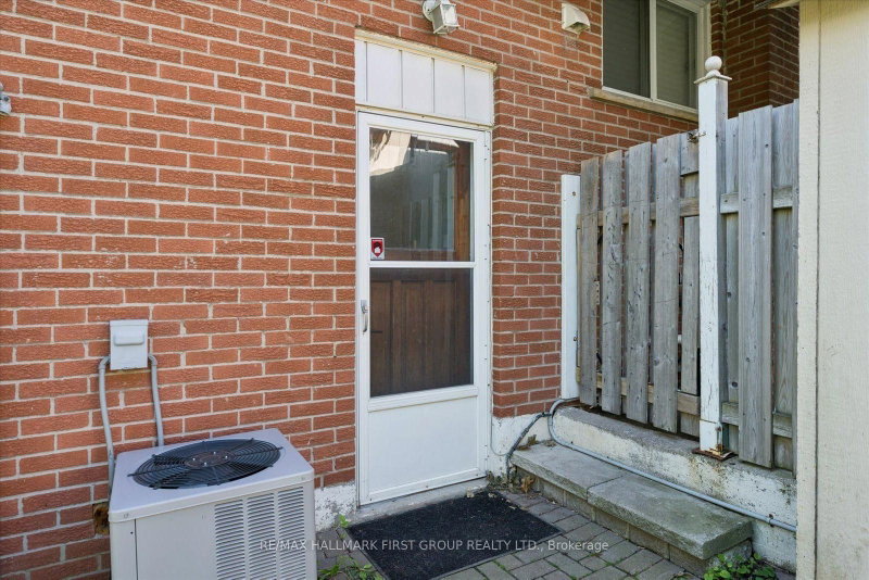 531 Harmony Road S