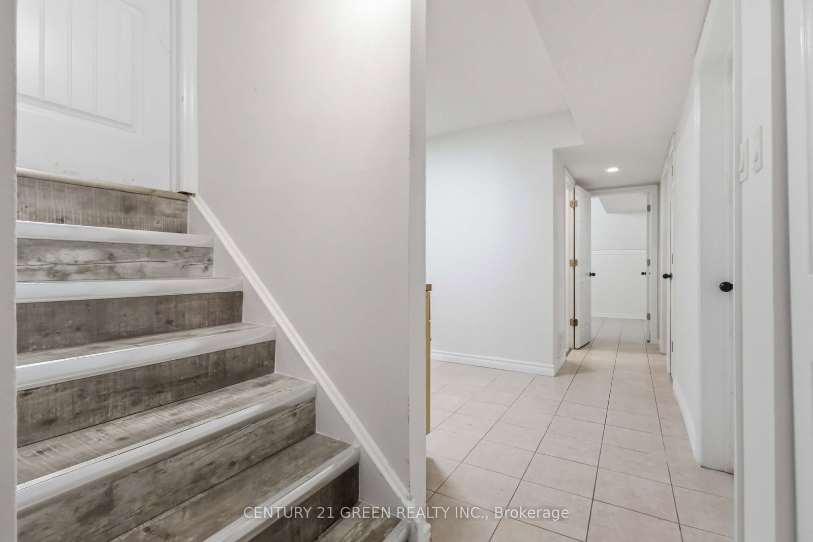 1469 Birchcliffe Court • Oshawa, ON photo 27