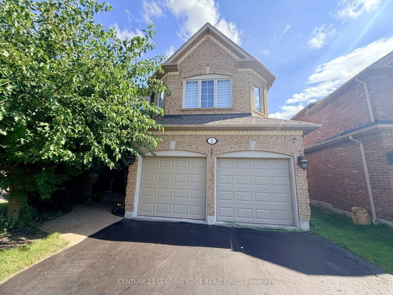 1 Castle Green Drive