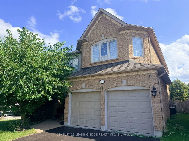 1 Castle Green Drive