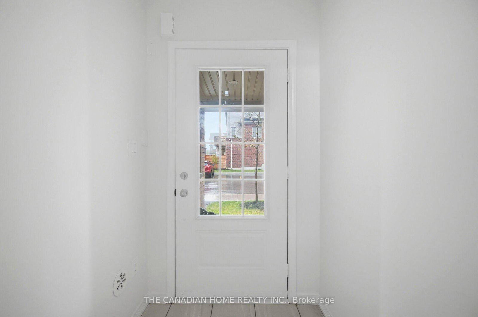 99 Danzatore Path • Oshawa, ON photo 4