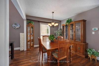 667 Brasswinds Trail • Oshawa, ON photo 4