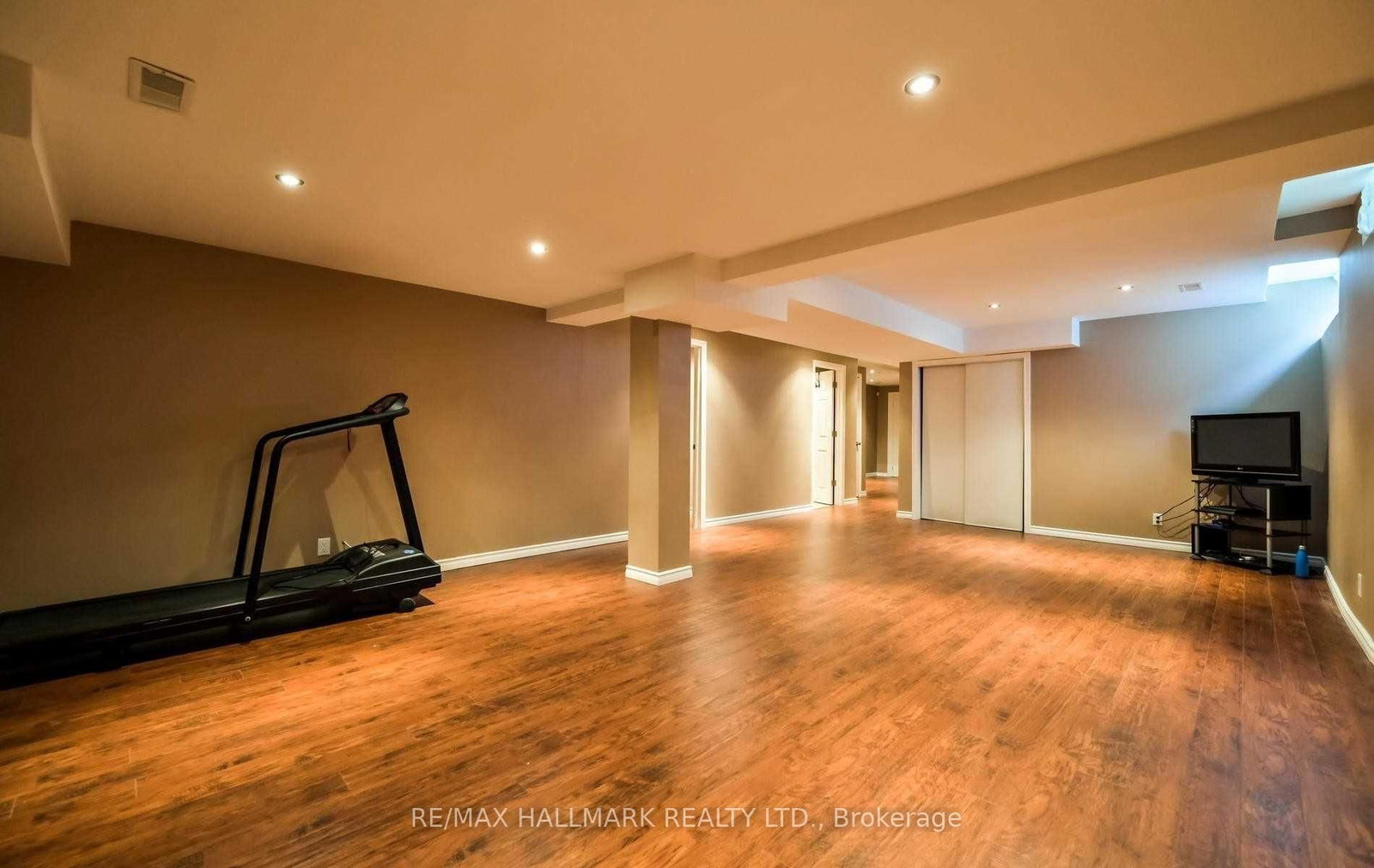 57 Treen Crescent • Whitby, ON photo 18