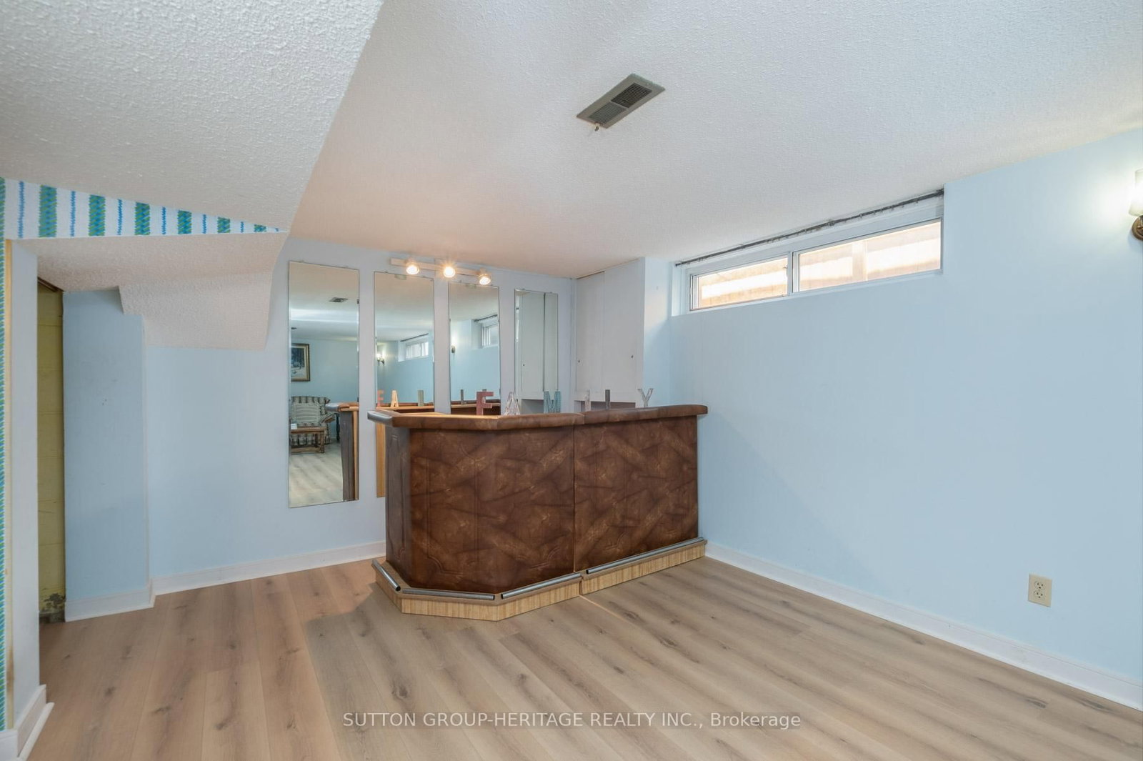 23 Gaiety Drive • Toronto, ON photo 21