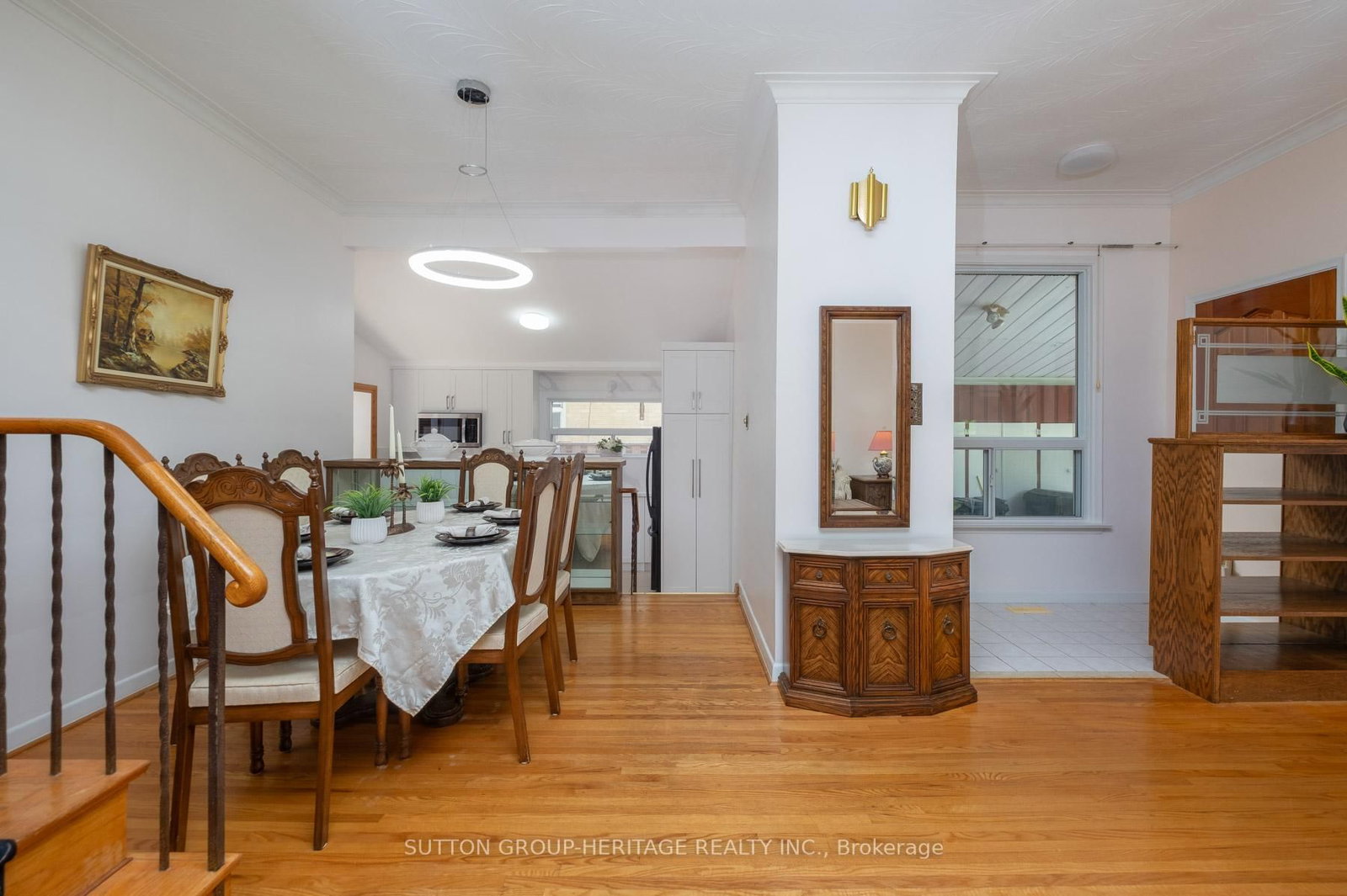 23 Gaiety Drive • Toronto, ON photo 9