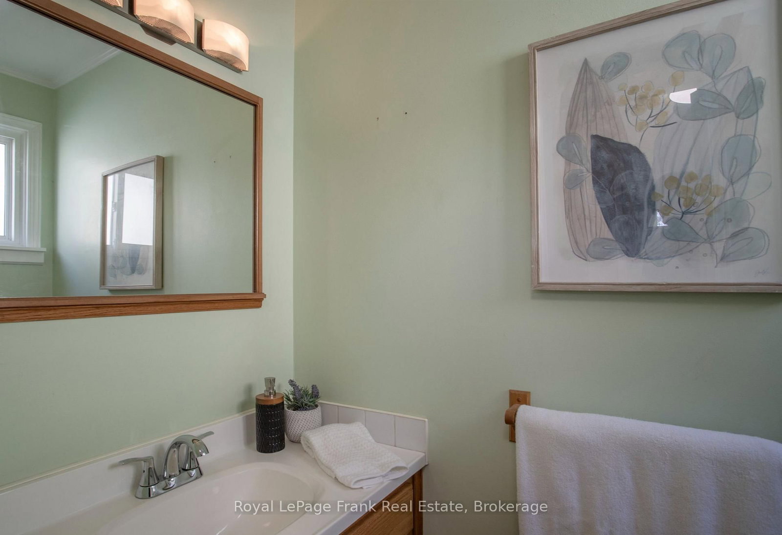 1268 Northmount Street • Oshawa, ON photo 21