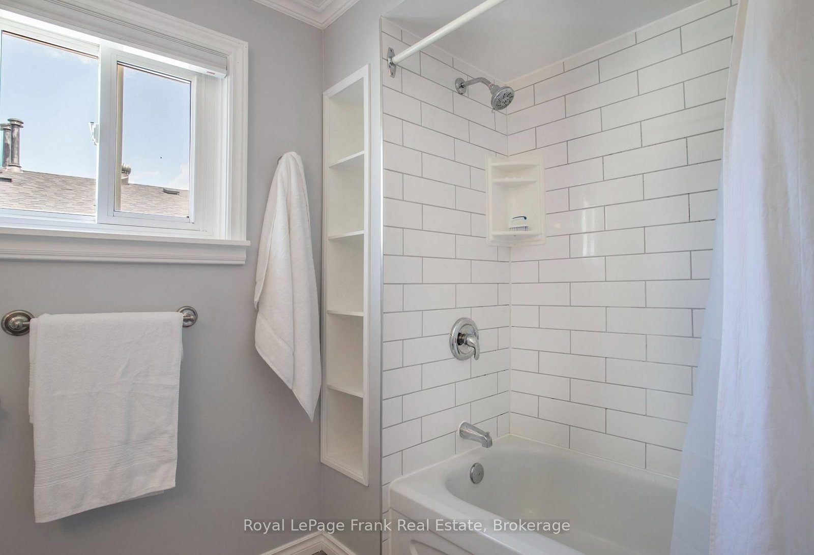 1268 Northmount Street • Oshawa, ON photo 28