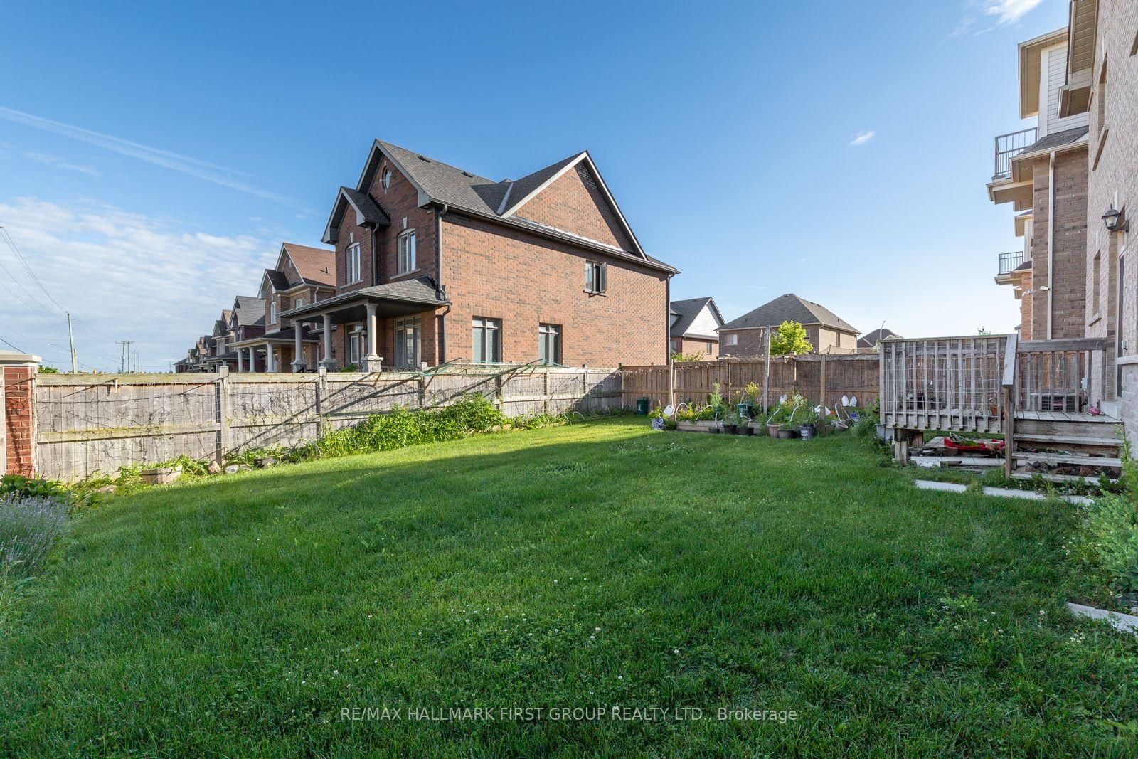 1 Cale Avenue • Clarington, ON photo 38