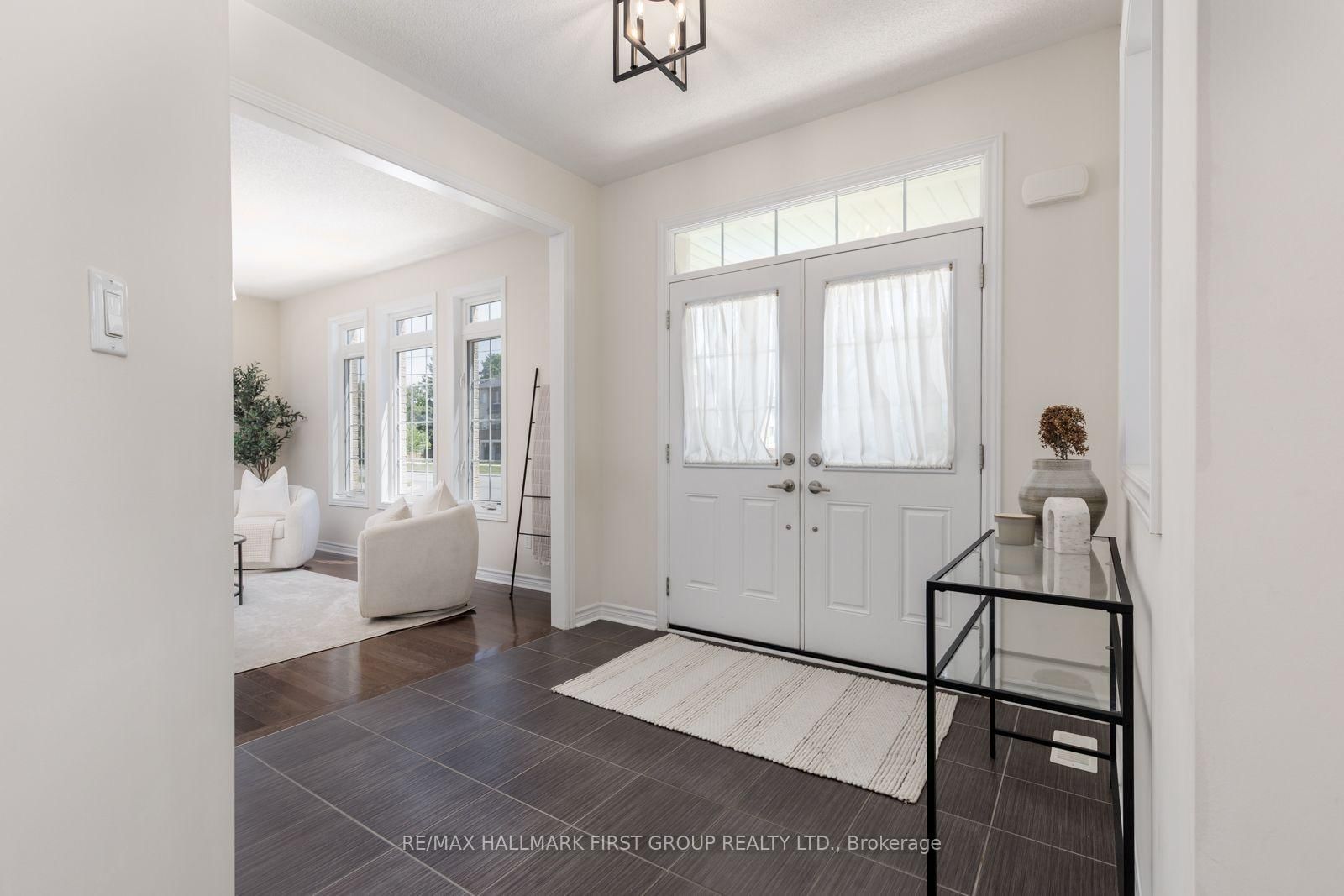 1 Cale Avenue • Clarington, ON photo 6