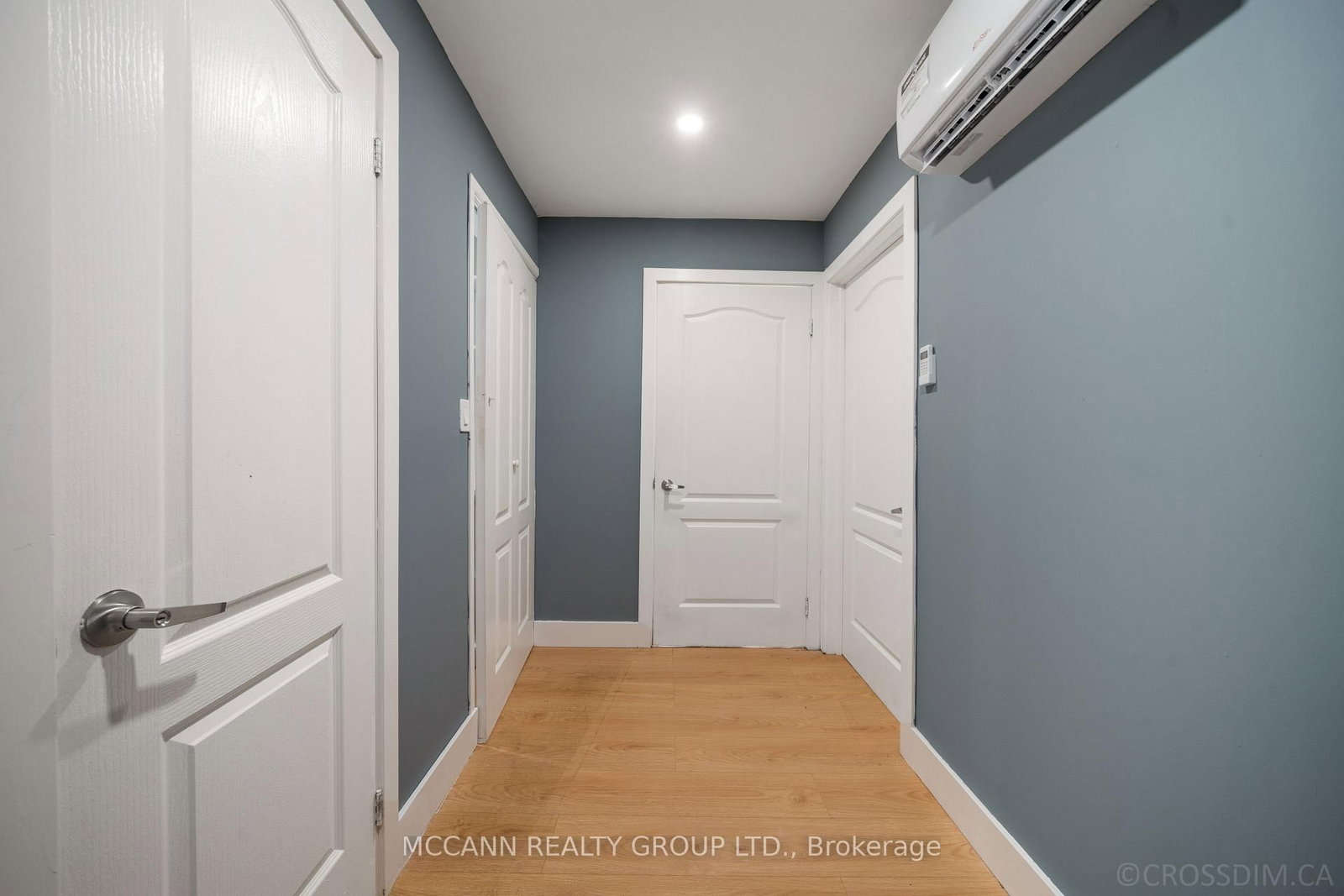 17 Barlow Road E • Toronto, ON photo 17