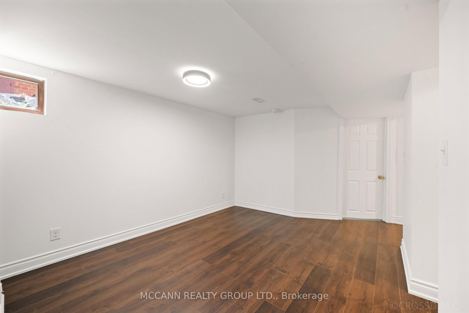 17 Barlow Road E • Toronto, ON photo 25